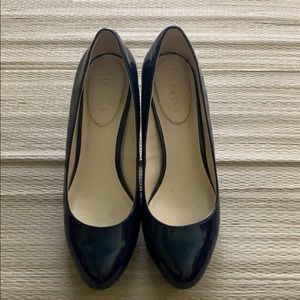 Navy blue pumps